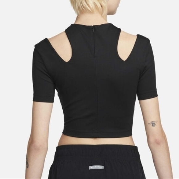 NWT Nike Cutout Crop Top - Picture 2 of 7